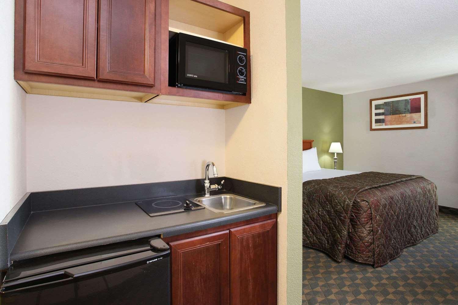 Red Roof Inn I-95 North Brunswick Ντάριεν Εξωτερικό φωτογραφία