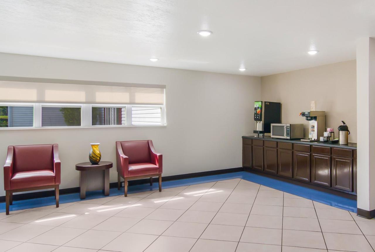 Red Roof Inn I-95 North Brunswick Ντάριεν Εξωτερικό φωτογραφία